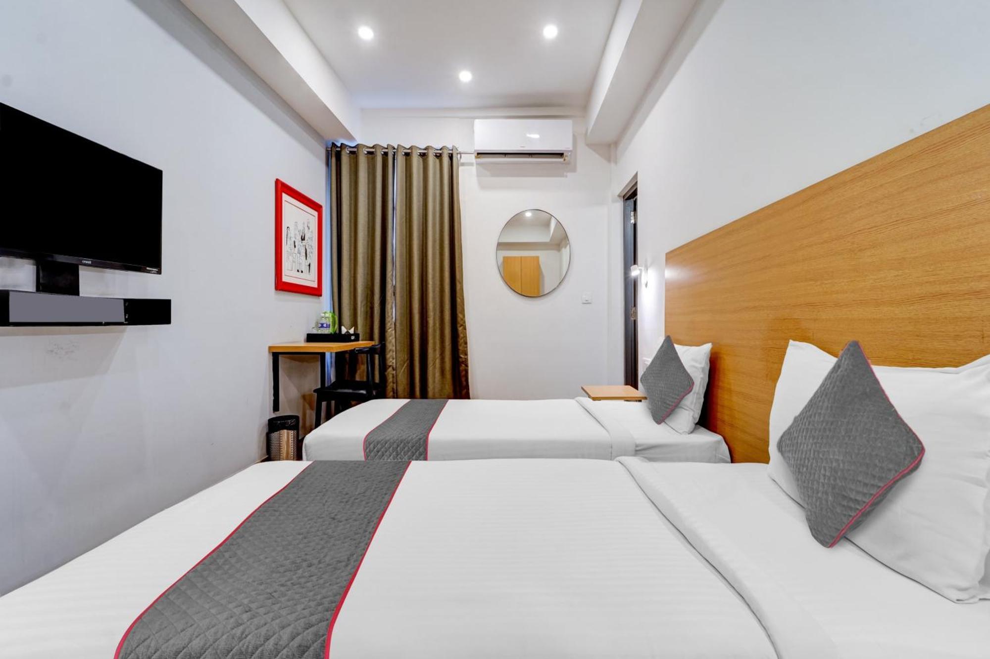 Super Townhouse Four Season Otel Coimbatore Dış mekan fotoğraf