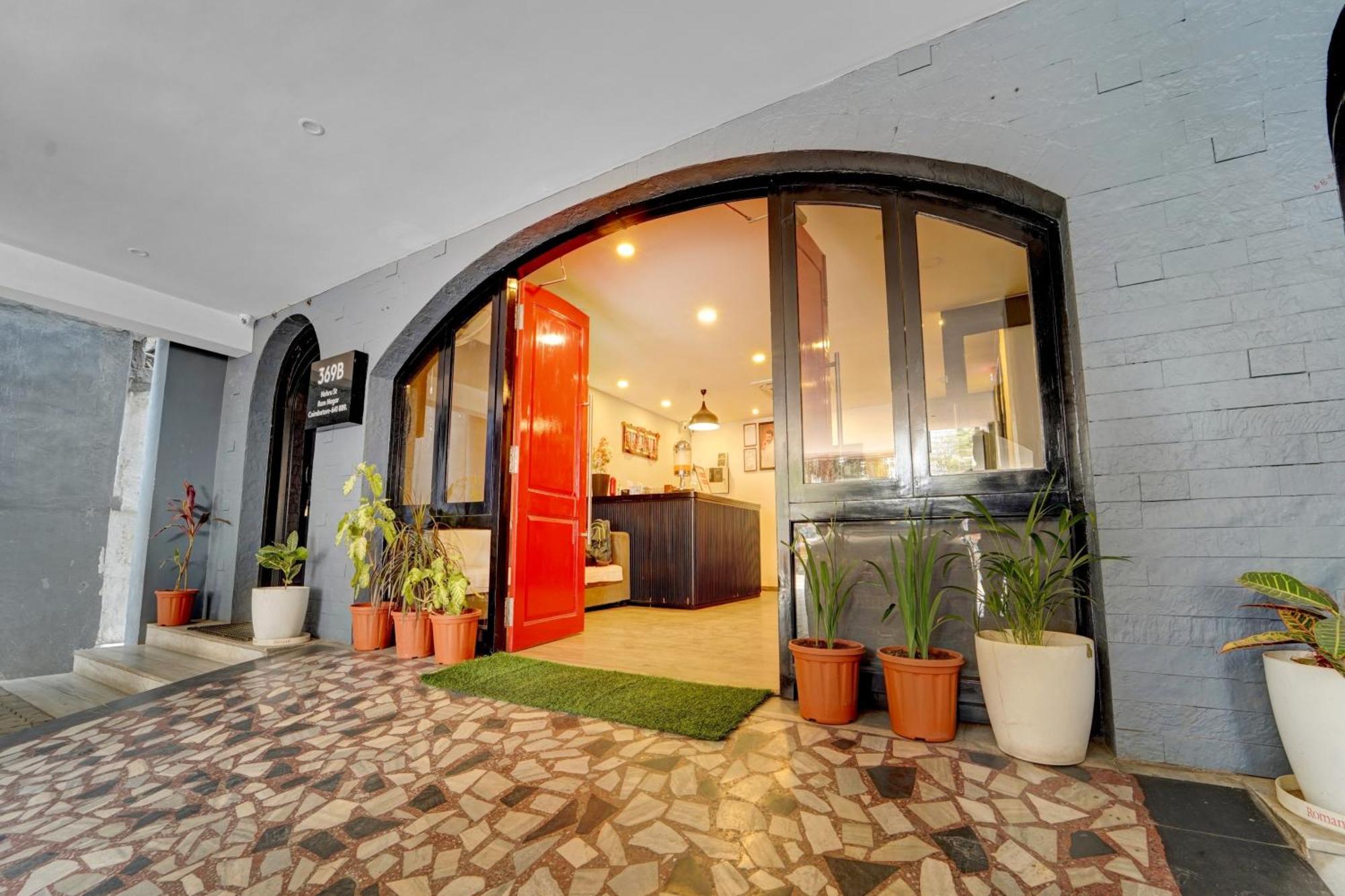 Super Townhouse Four Season Otel Coimbatore Dış mekan fotoğraf