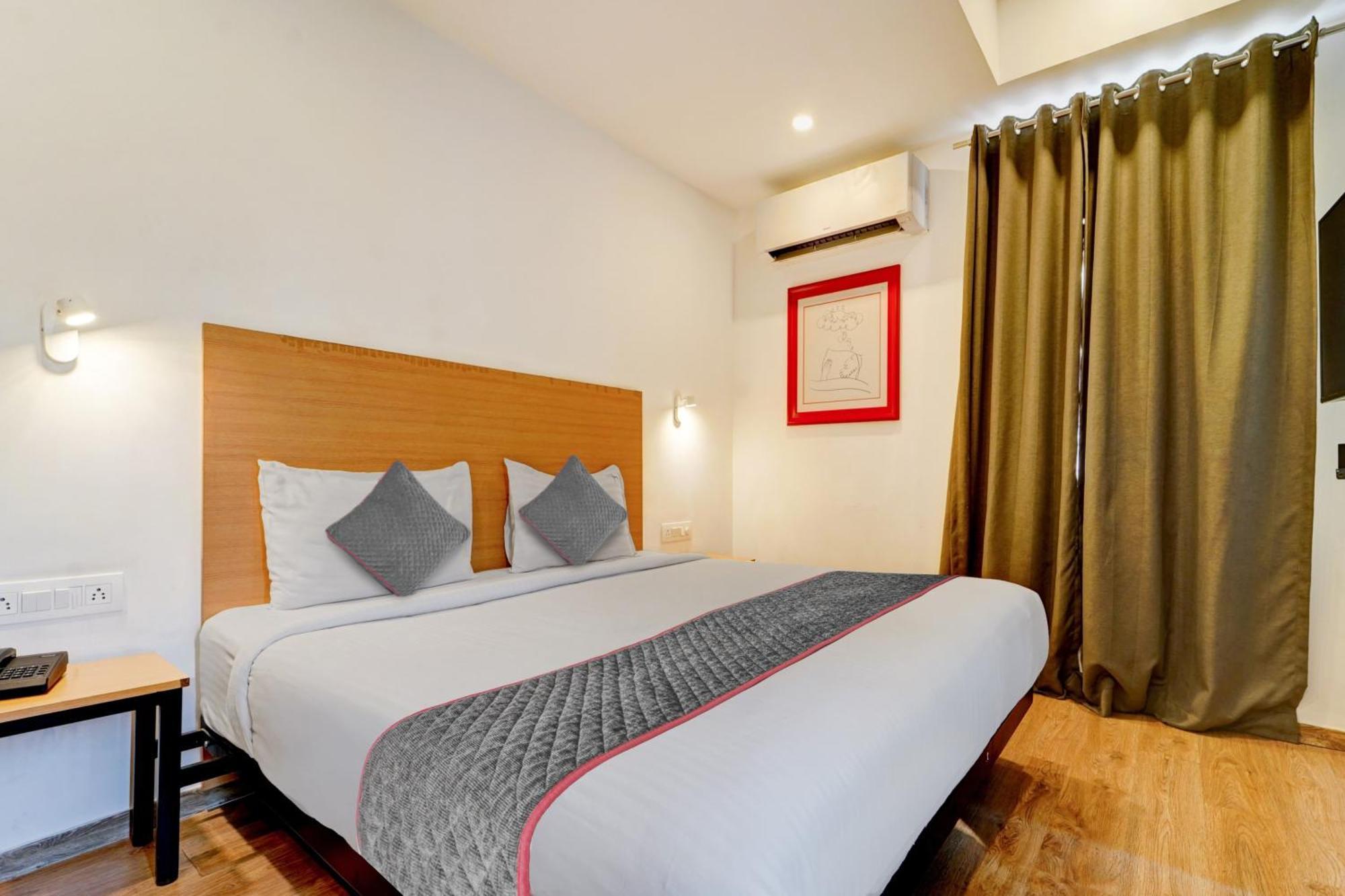 Super Townhouse Four Season Otel Coimbatore Dış mekan fotoğraf