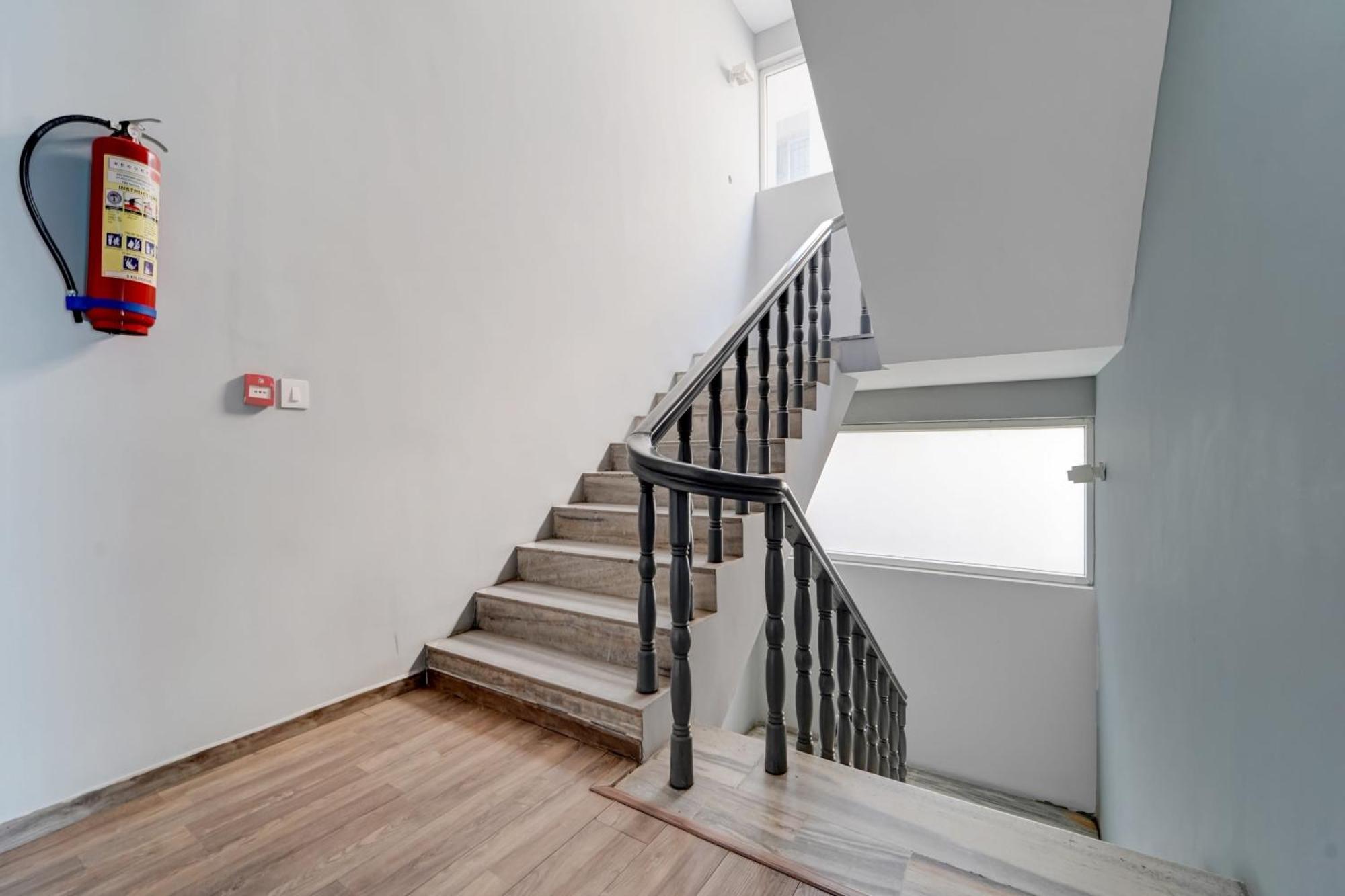 Super Townhouse Four Season Otel Coimbatore Dış mekan fotoğraf